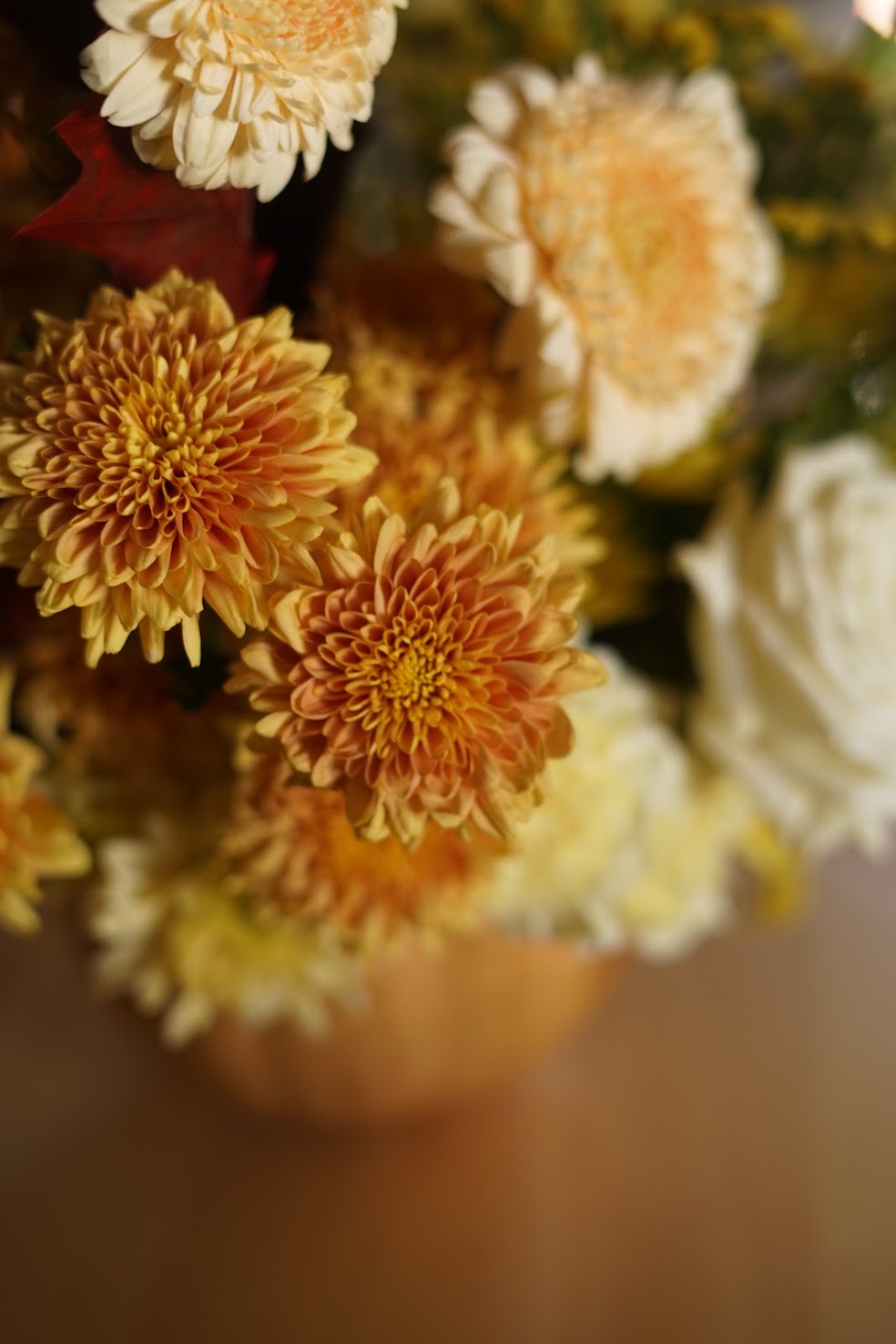 OCTOBER 11: FLORAL COMPOSITION IN PUMPKIN