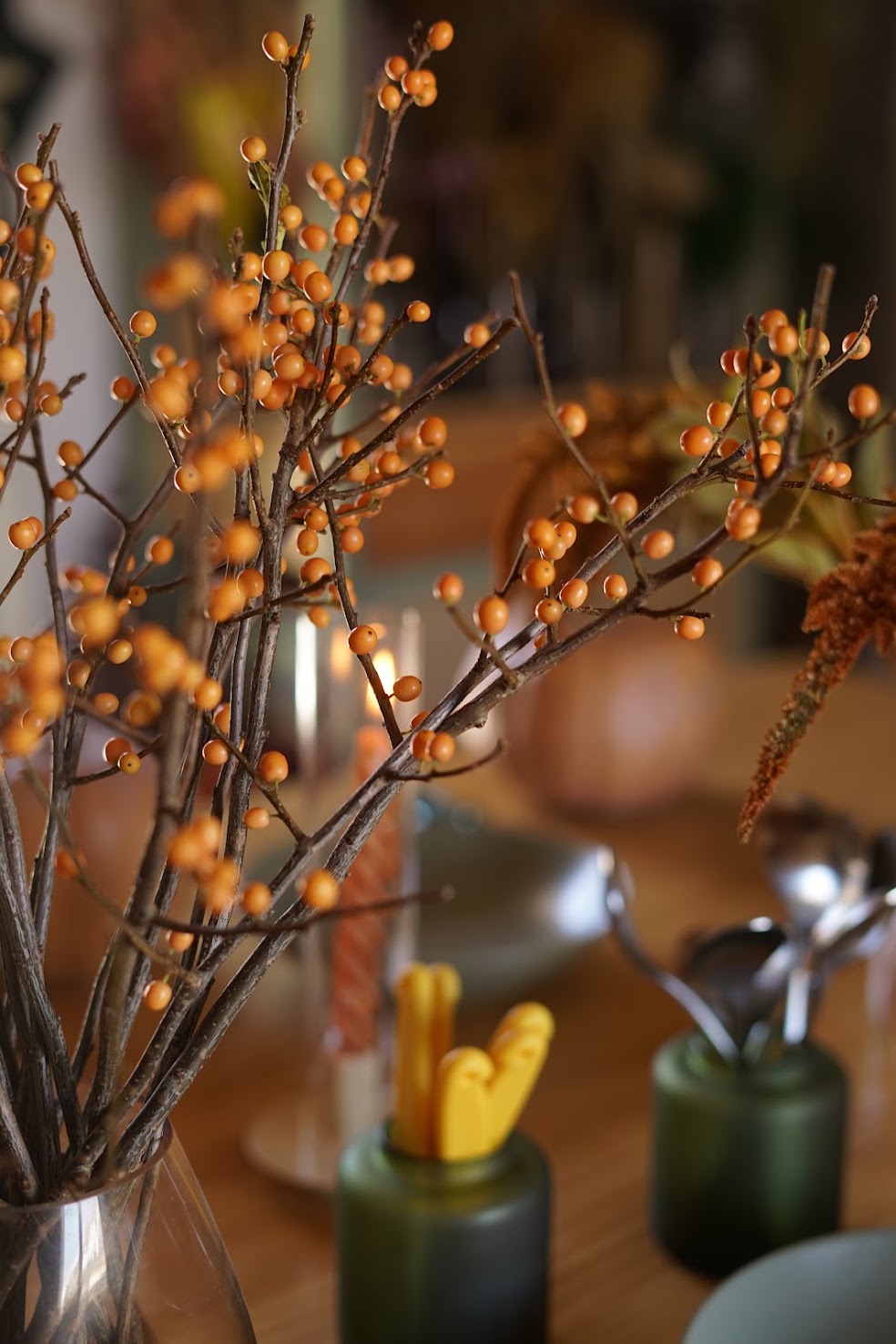 OCTOBER 11: FLORAL COMPOSITION IN PUMPKIN