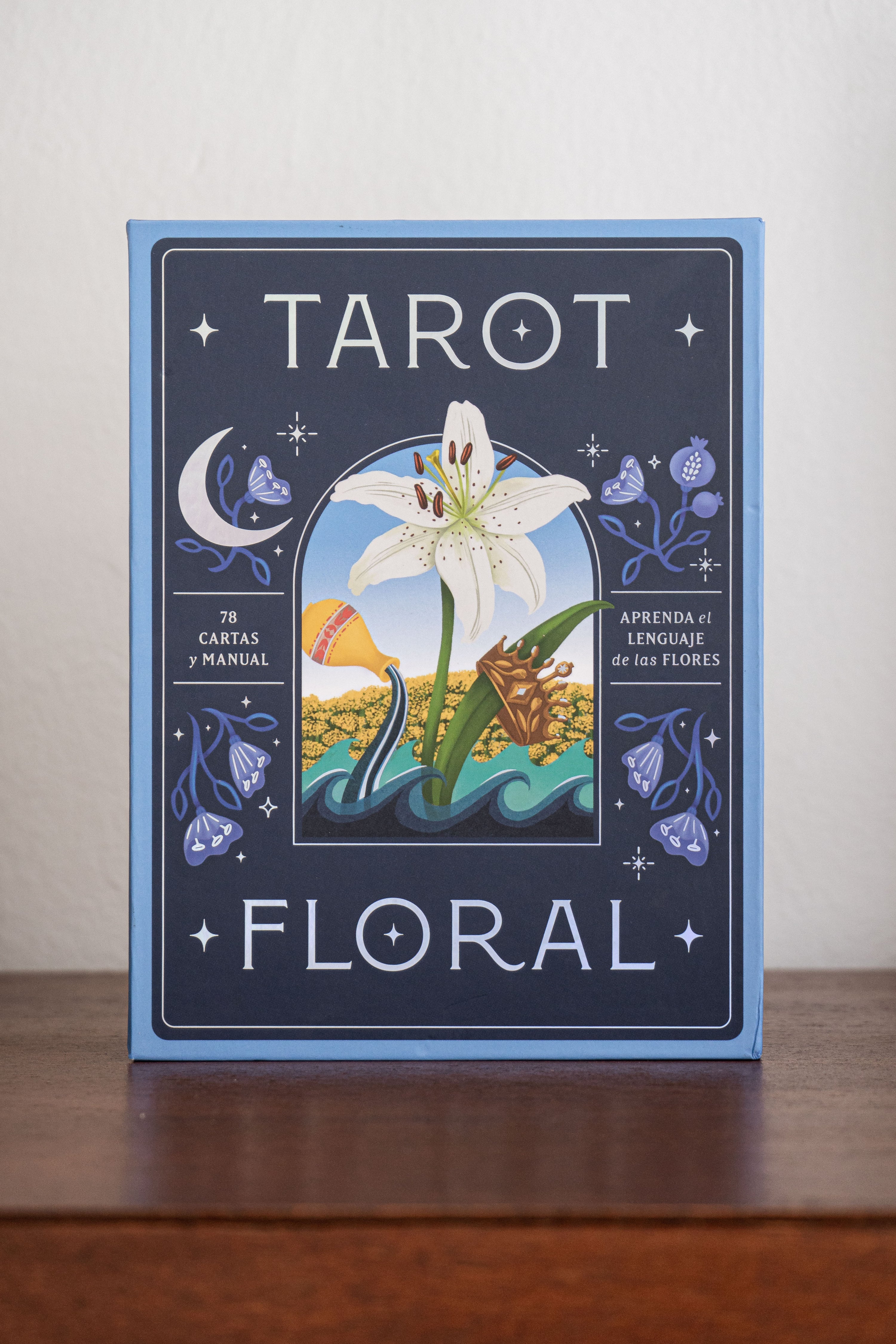 TAROT FLORAL