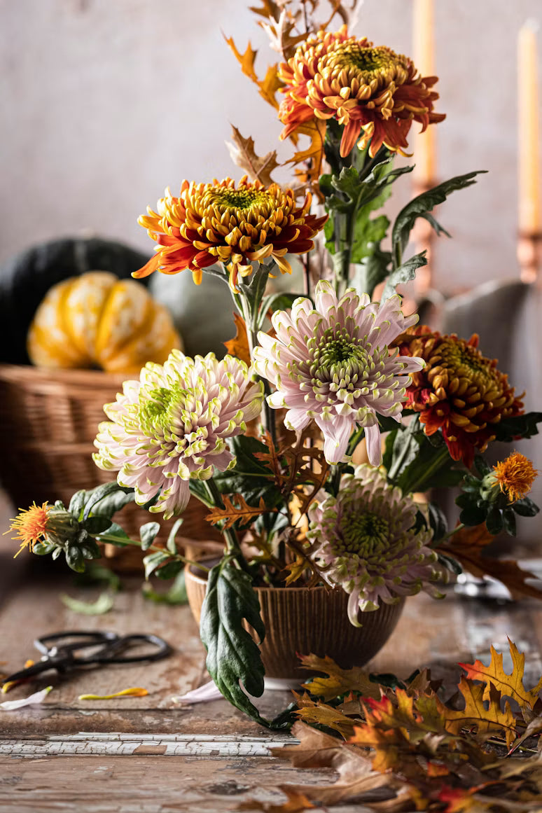 OCTOBER 11: FLORAL COMPOSITION IN PUMPKIN