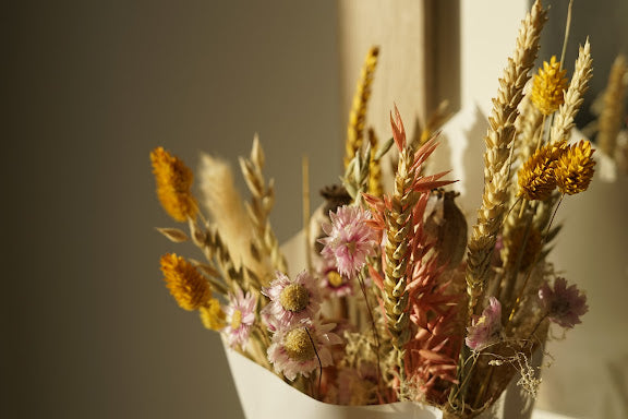 OCTOBER 11: FLORAL COMPOSITION IN PUMPKIN